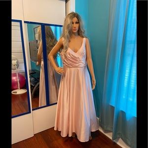 💃 David’s Bridal Pink Formal size 14